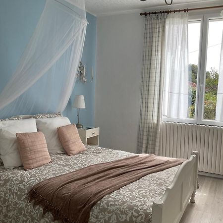 La Brionniere Bed and Breakfast Saint-Pierre-du-Chemin Eksteriør billede